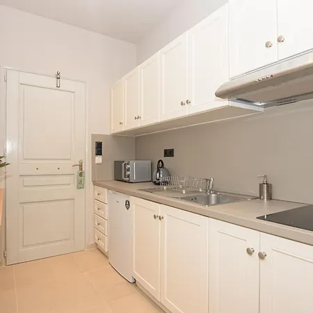 Talos Hotel Apartments Kato Daratso Exterior photo