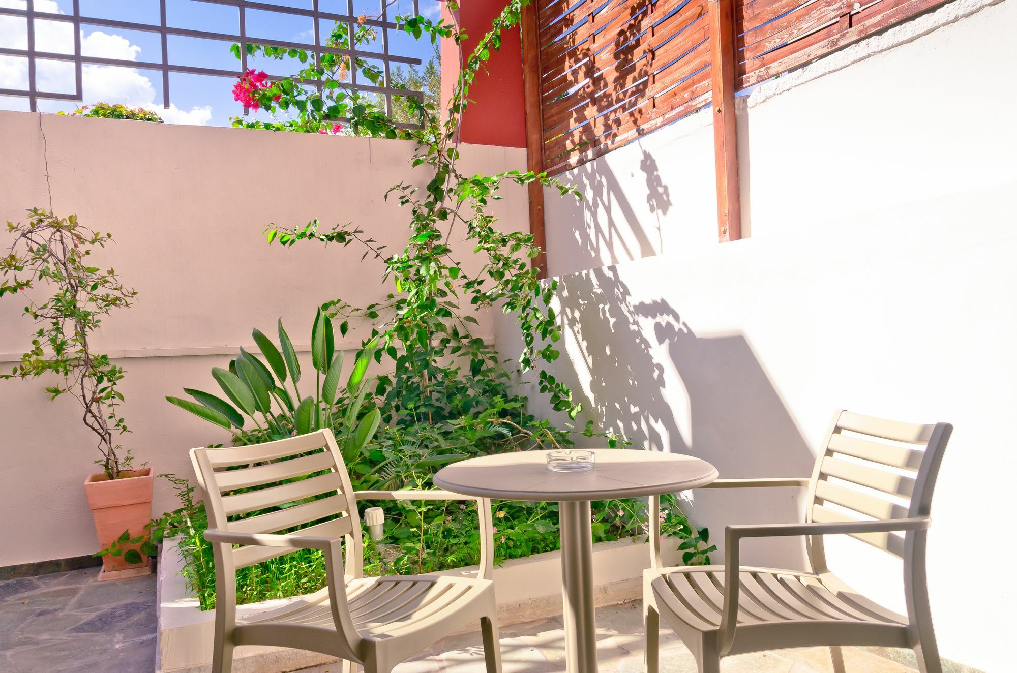 Apartahotel Talos Kato Daratso