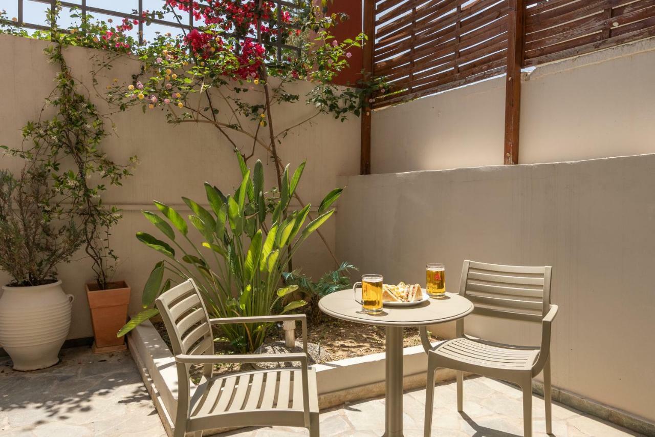 Apartahotel Talos Kato Daratso